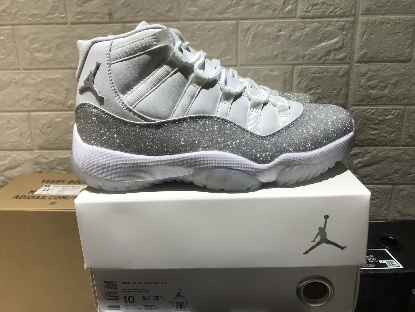 Air Jordan 11" Metallic Silver "