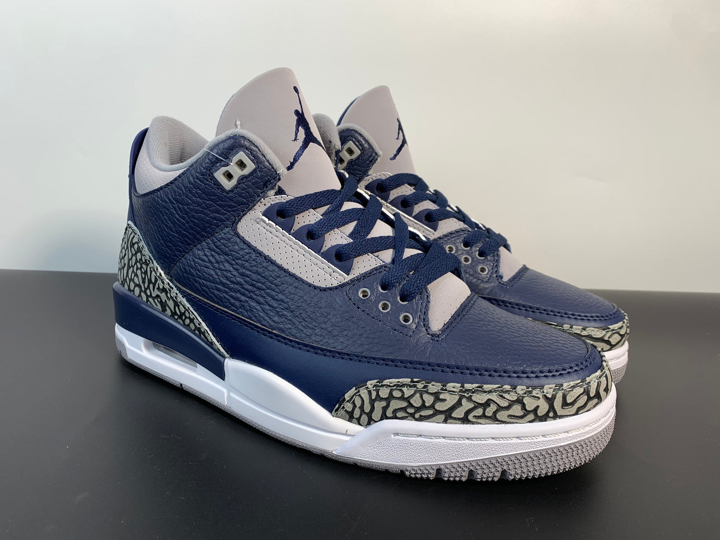 Air Jordan 3 Retro GEORGETOWN CT8532-401