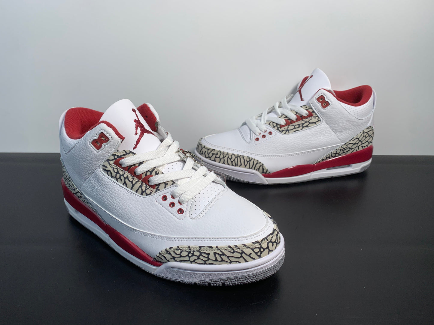 Air Jordan 3 Retro Cardinal Red CT8532-126