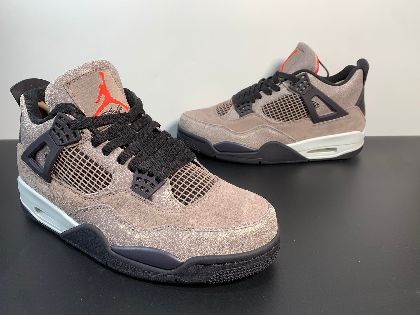 Air Jordan 4 Retro Infrared Off White Oil Gray Taupe Haze DB0732-200