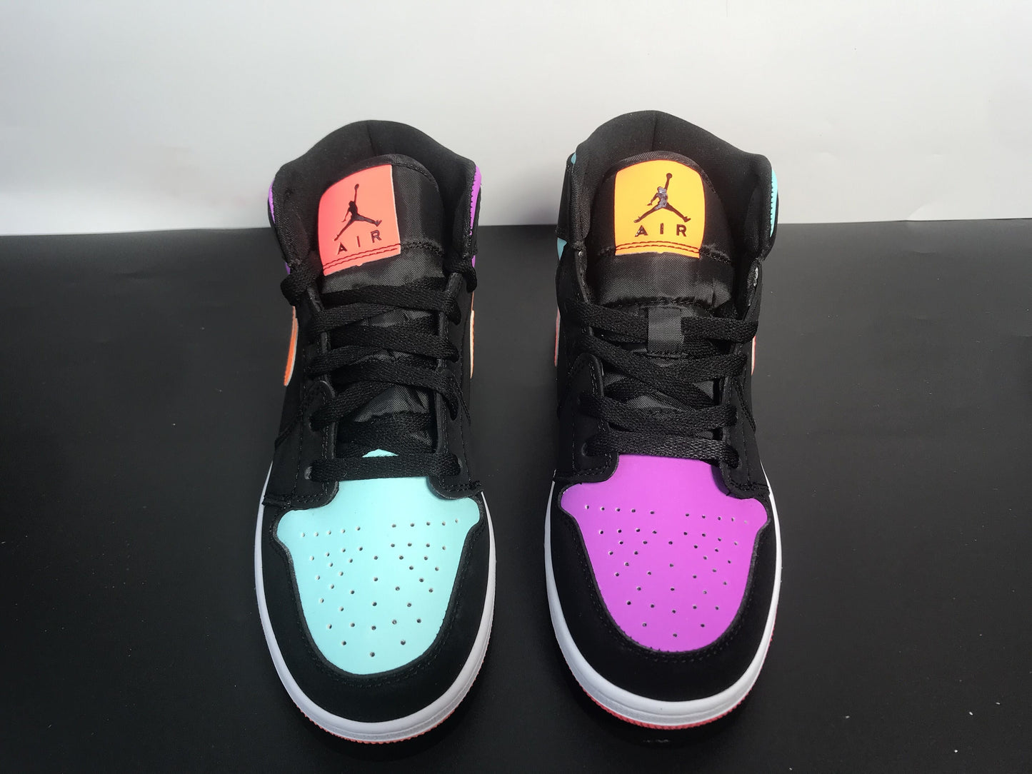 Air Jordan 1 Mid 'Candy'