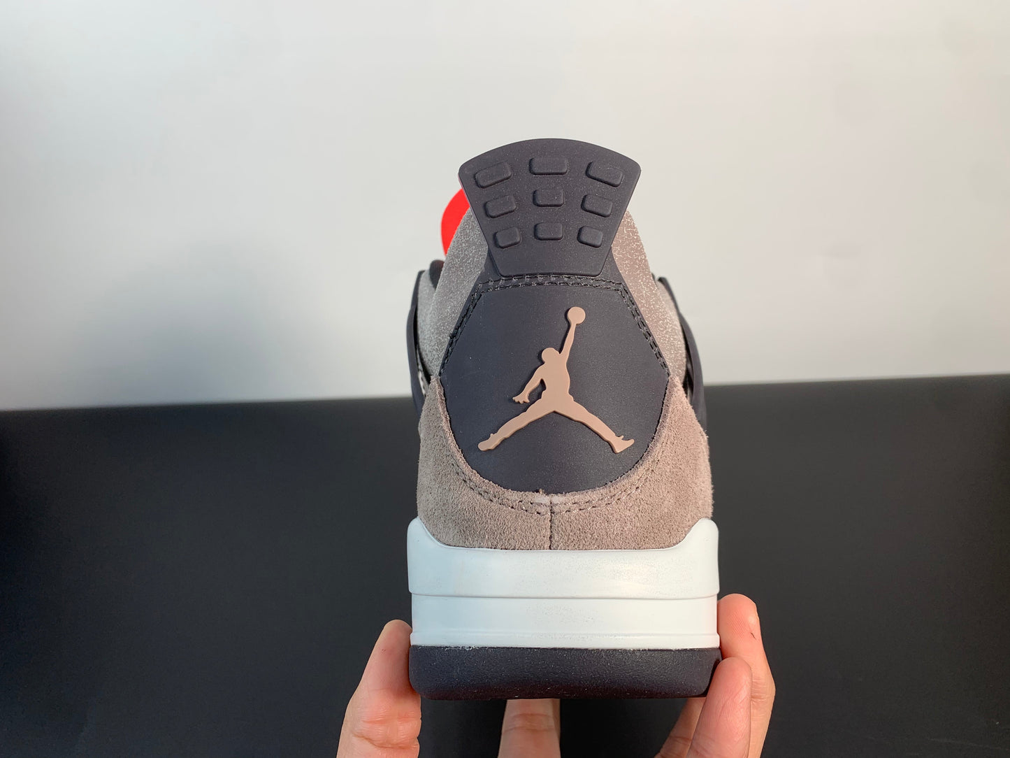 Air Jordan 4 Retro Infrared Off White Oil Gray Taupe Haze DB0732-200