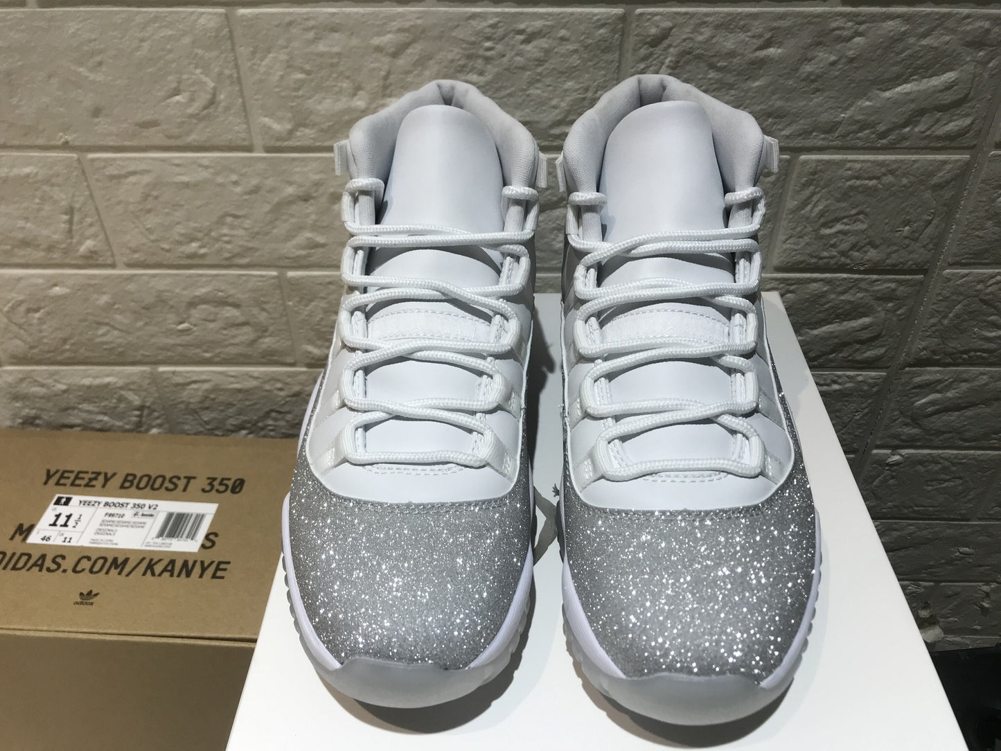 Air Jordan 11" Metallic Silver "
