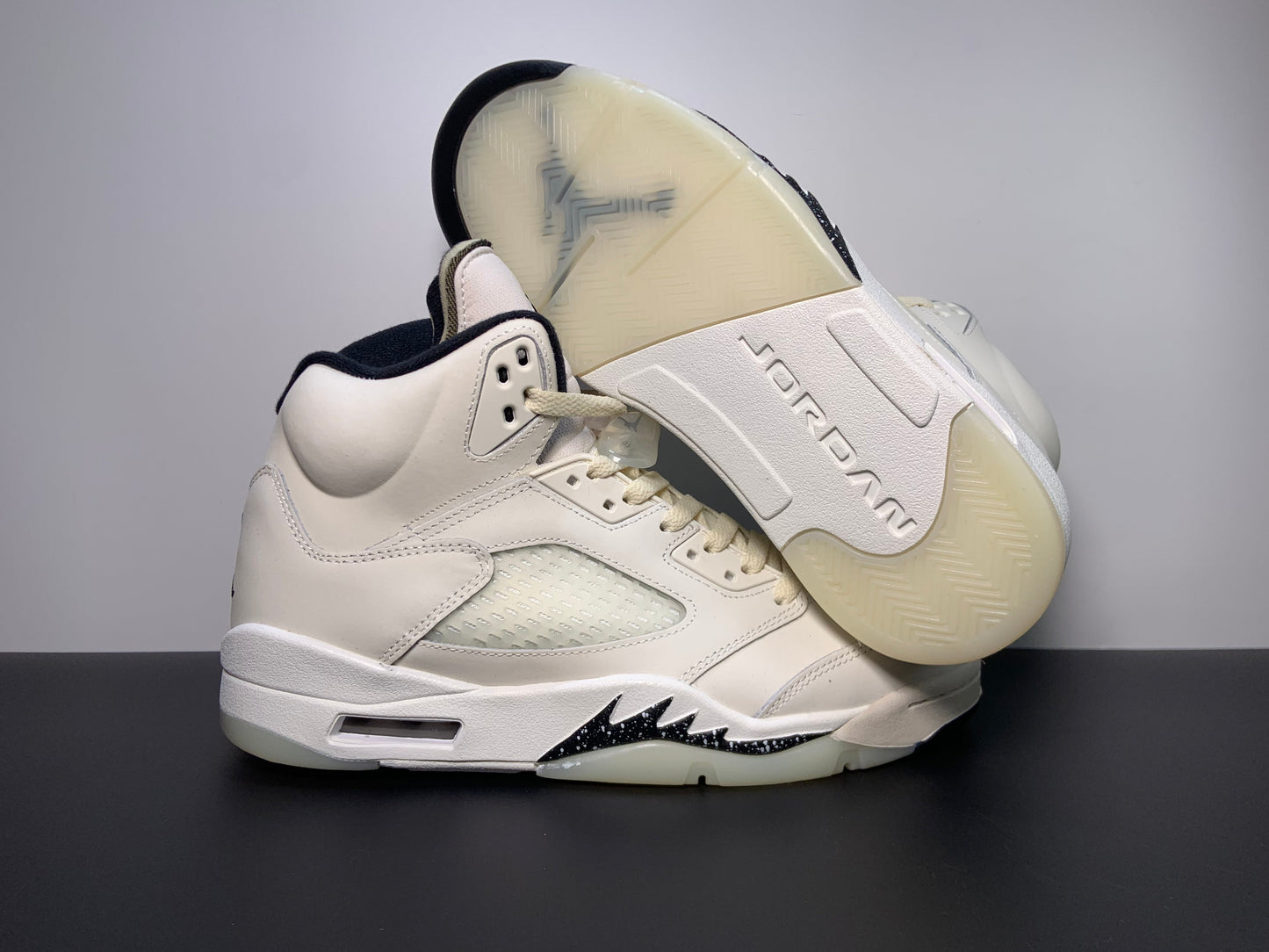 Air Jordan 5 Retro SE Sail FN7405-100