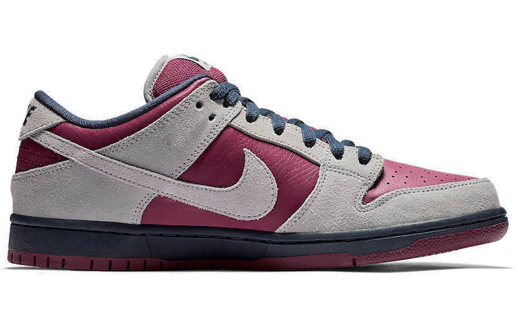 Nike Dunk Low SB Skateboard 'True Berry' Atmosphere Grey/True Berry-Obsidian-Atmosphere Grey BQ6817-001 sneakmarks