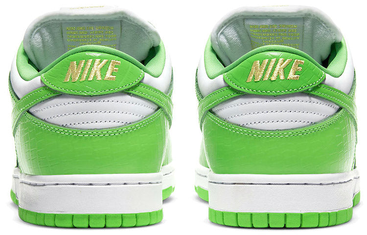 Nike SB Skateboard Dunk Low x Supreme Mean Green DH3228-101 sneakmarks
