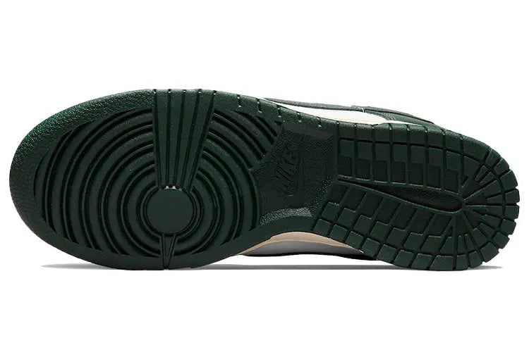 Nike Dunk Low Vintage Green DQ8580-100 sneakmarks