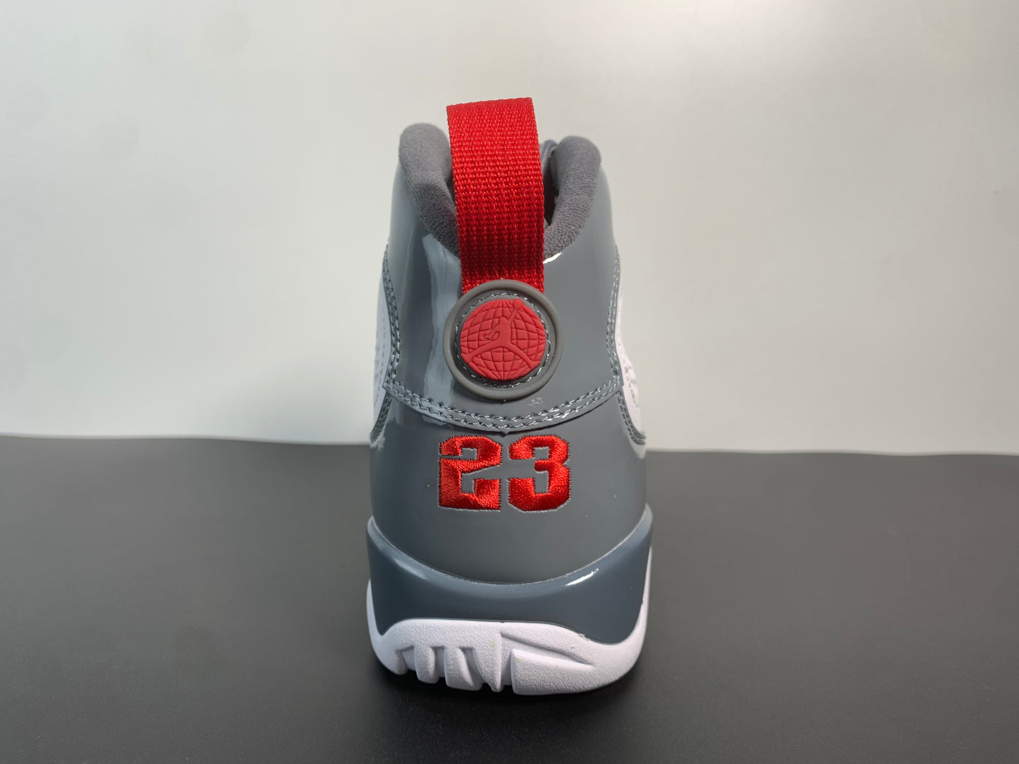 Air Jordan 9“Fire Red”