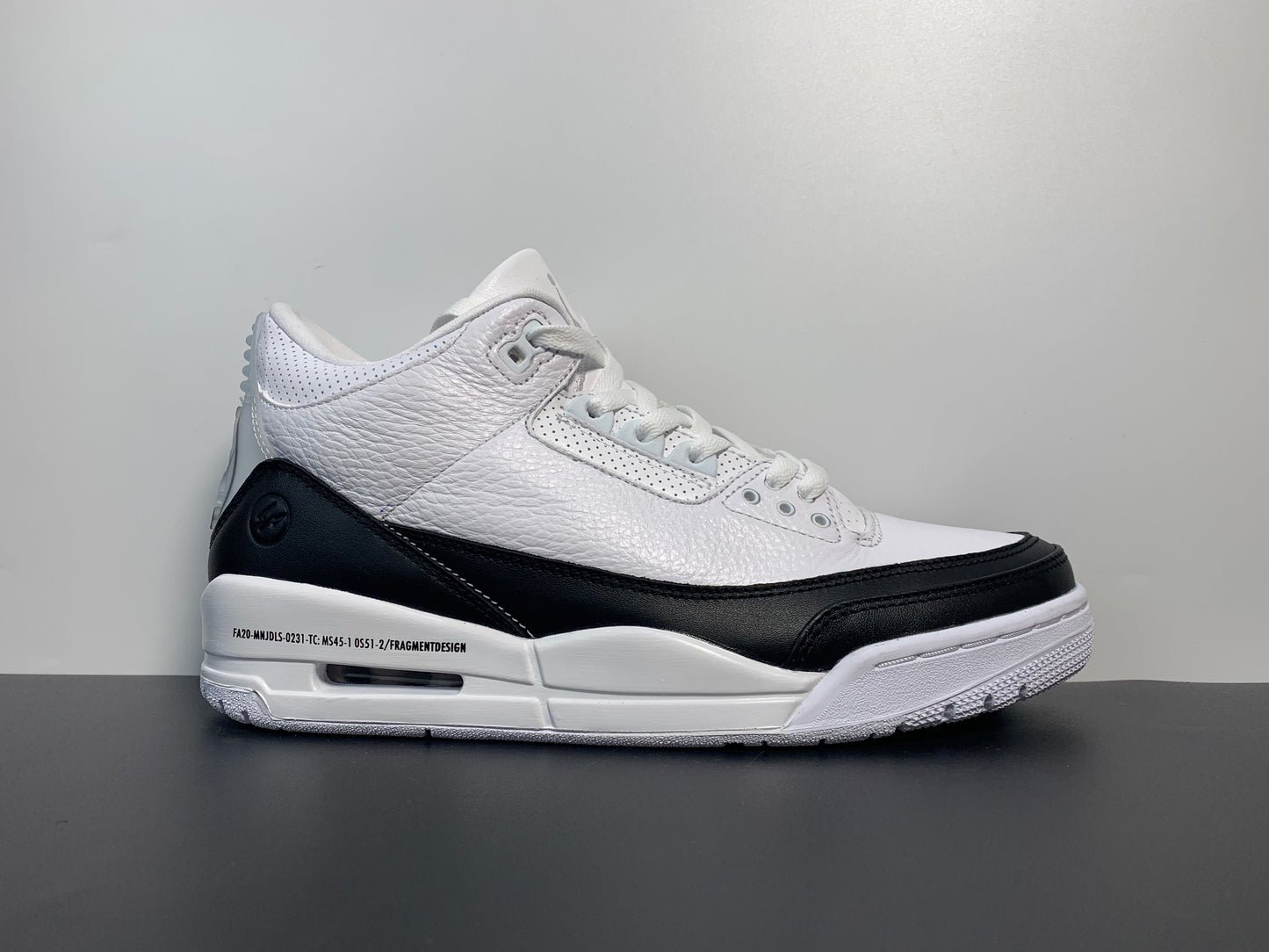 Air Jordan 3 x fragment Design White DA3595-100