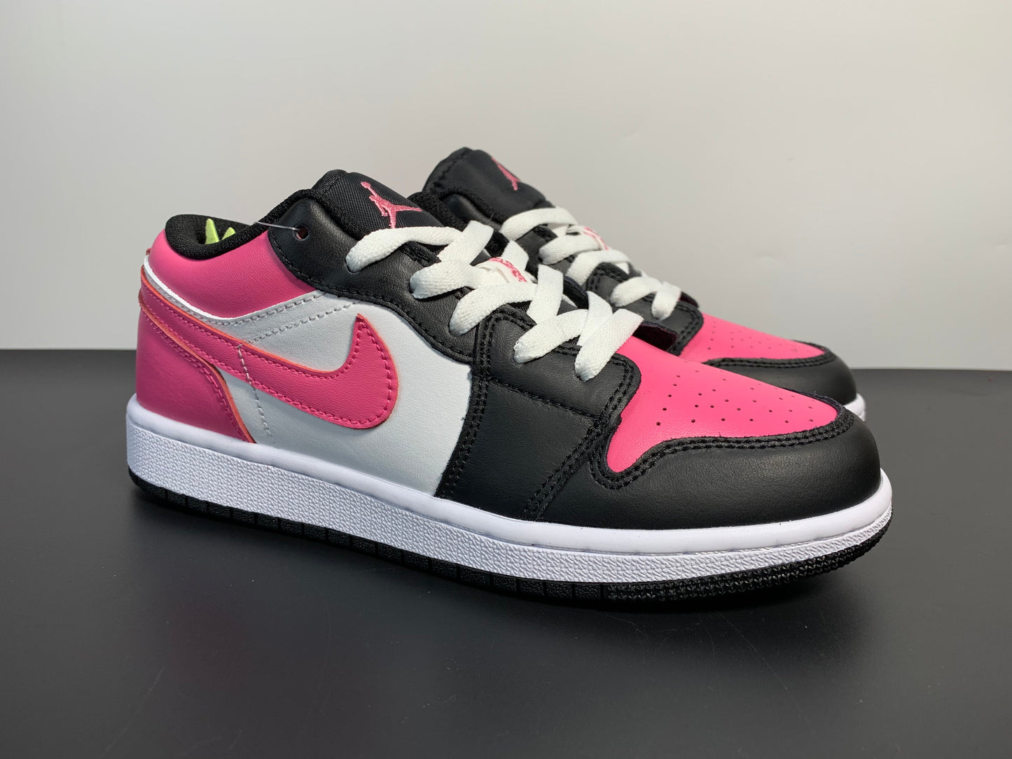 Air Jordan 1 Low Pinksicle