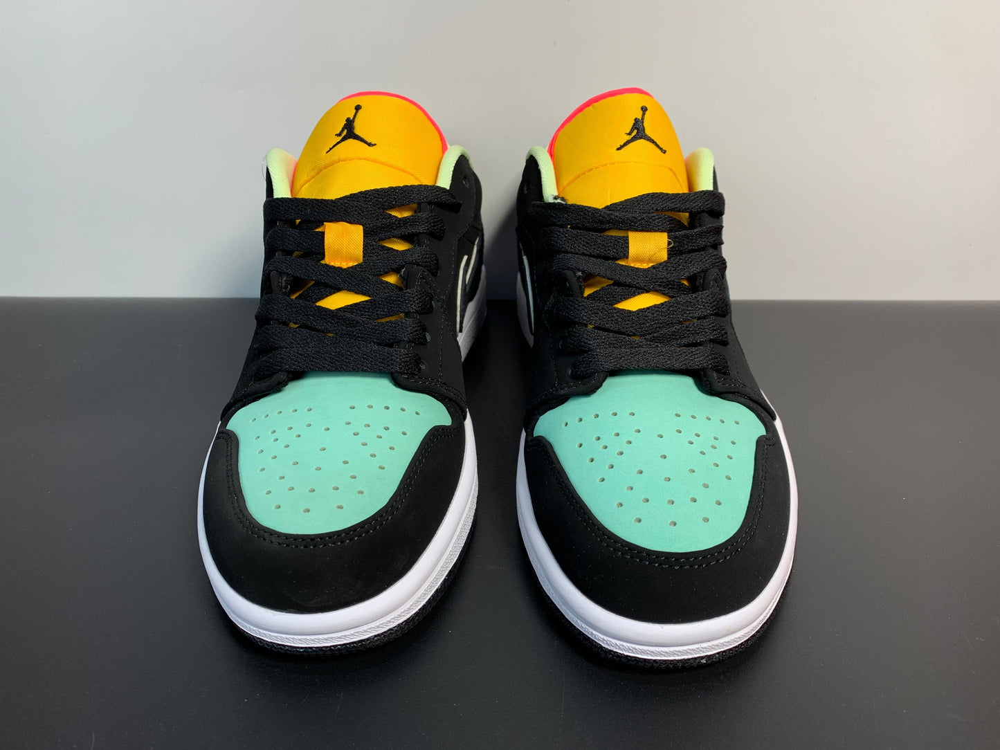 Nike Air Jordan 1 Low Tiffany