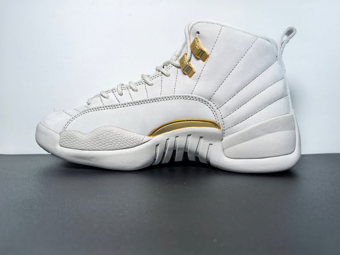 Wmns Air Jordan 12 Retro 'Phantom'