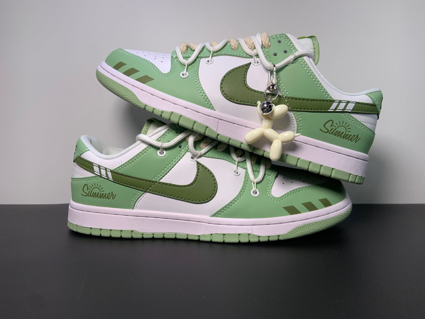 NIKE SB Dunk Low ”Honeydew”