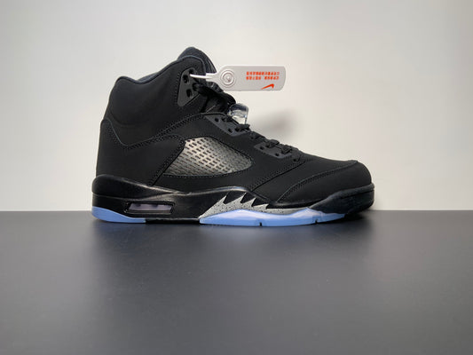 Air Jordan 5 Retro Black Cat FZ2239-001