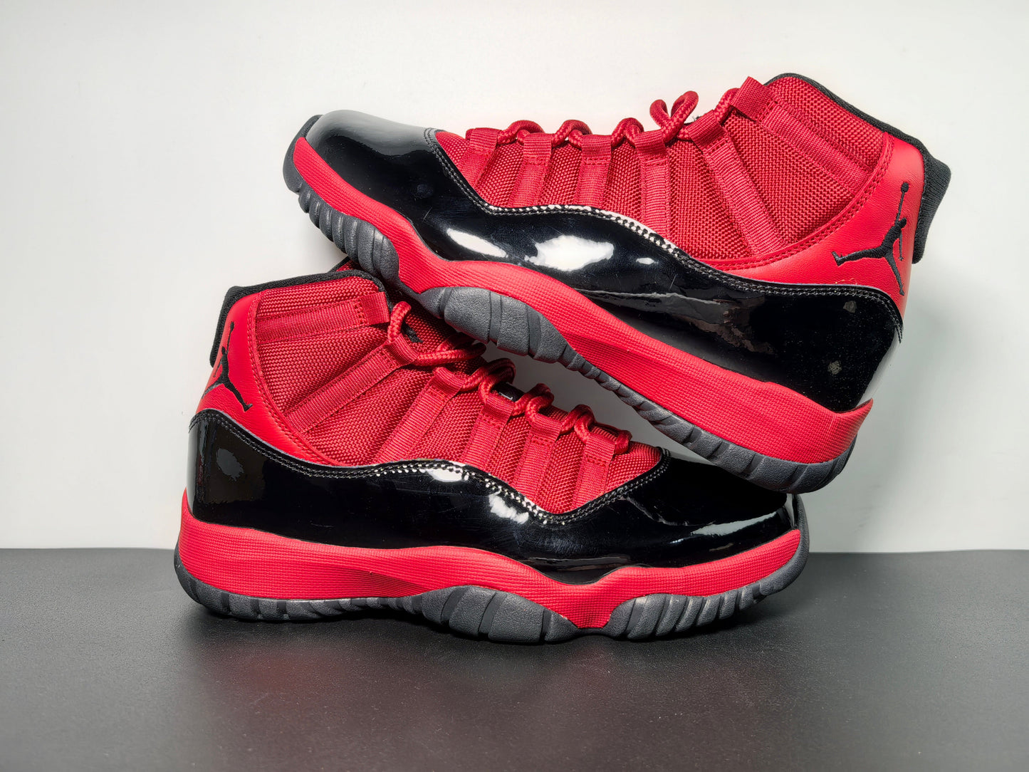 Air Jordan 11 Retro Black Red CT8012-600