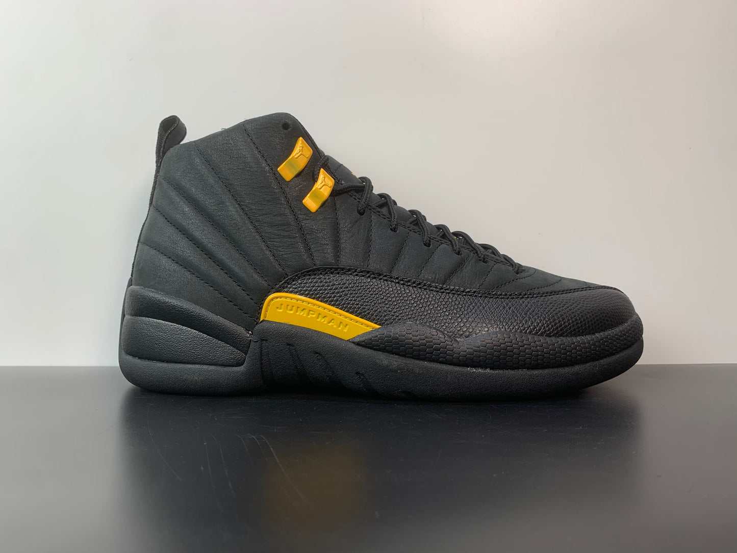 Air Jordan 12 Retro 'Black Taxi'