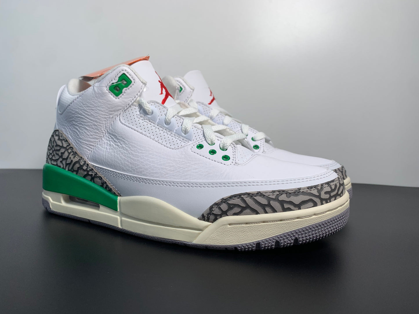 Air Jordan 3 Retro Lucky Green CK9246-136