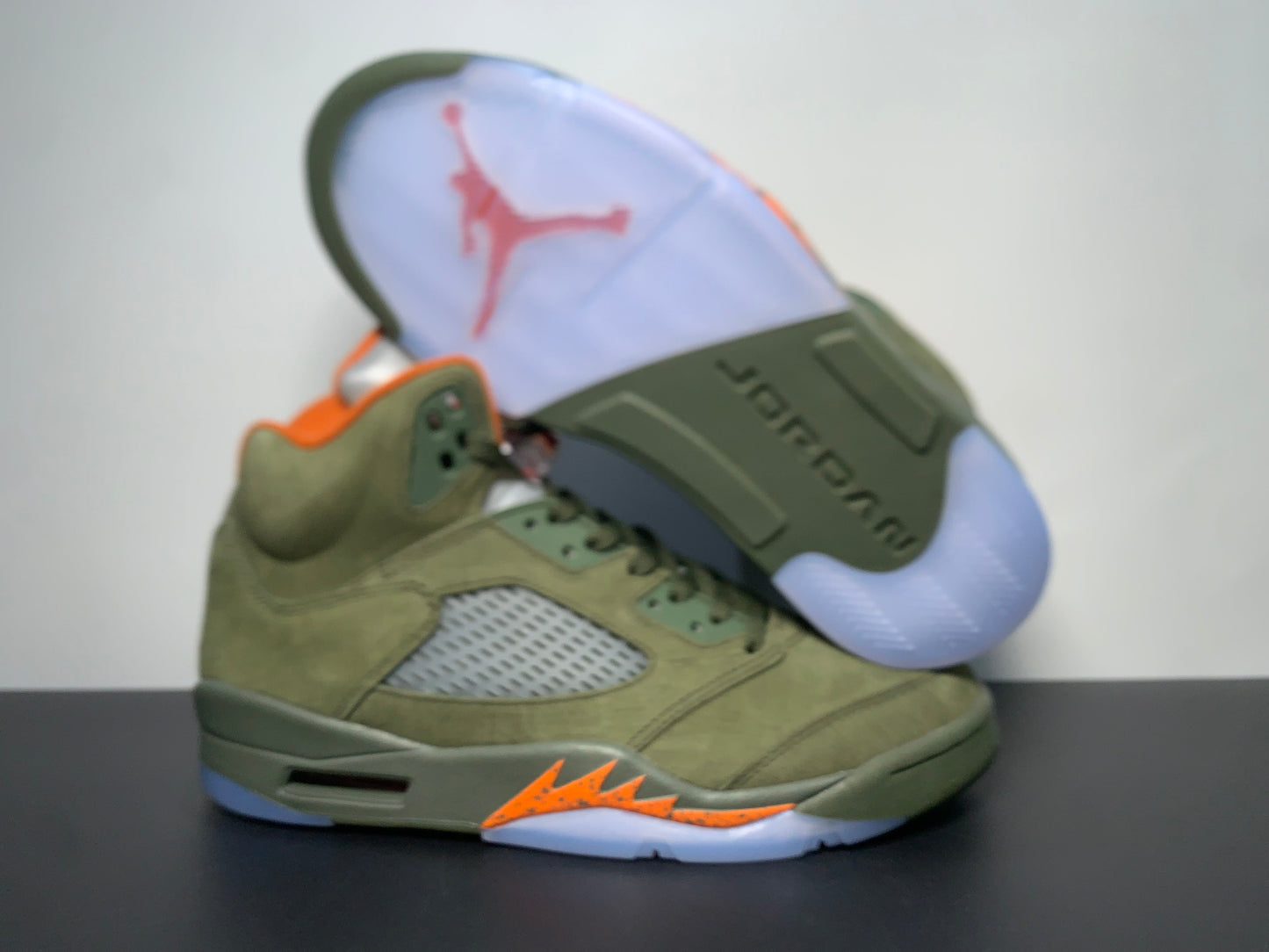 Nike Air Jordan 5 Retro Olive Solar Orange DD0587-308