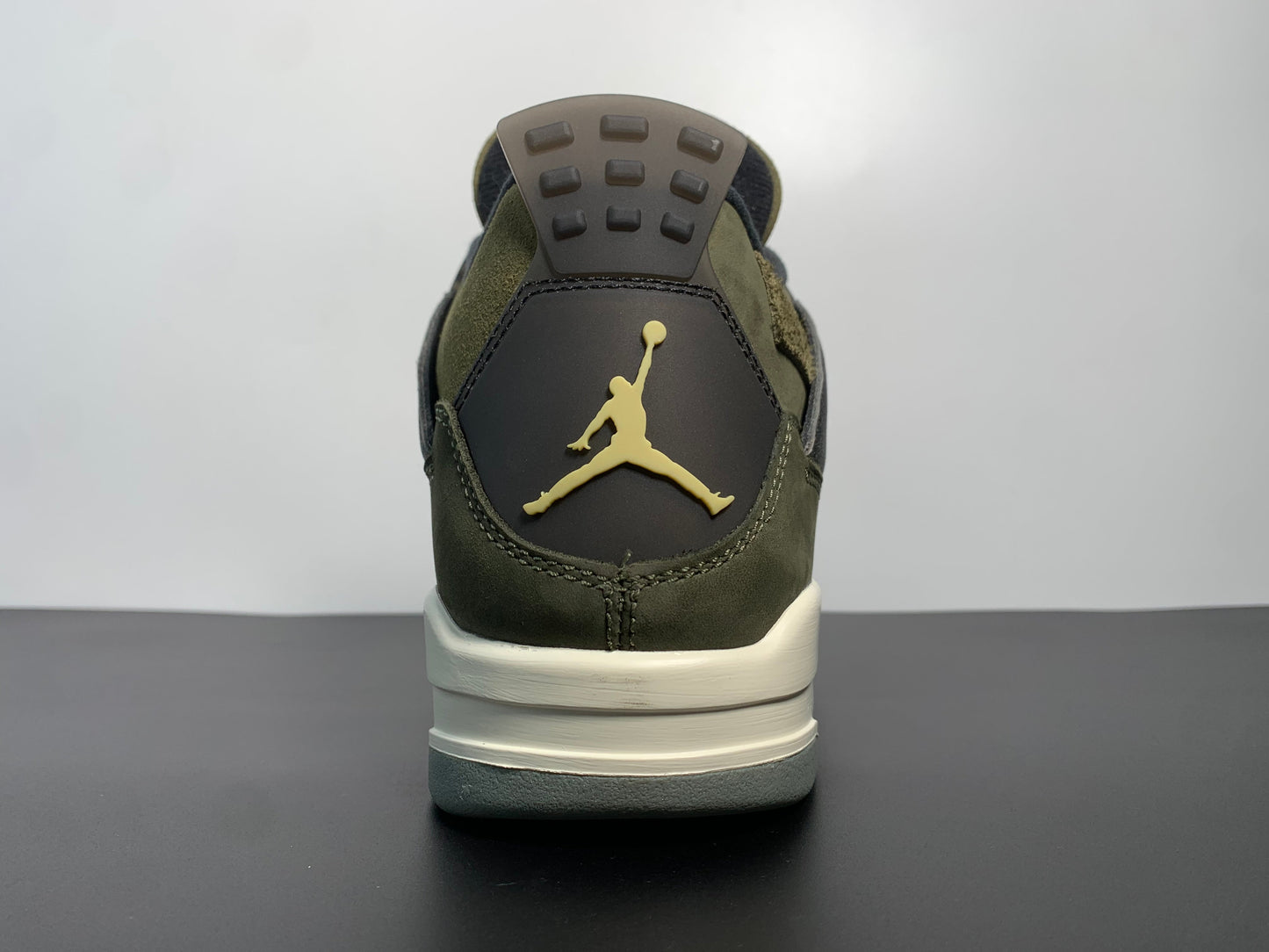 Air Jordan 4 SE Craft Medium Olive FB9927-200