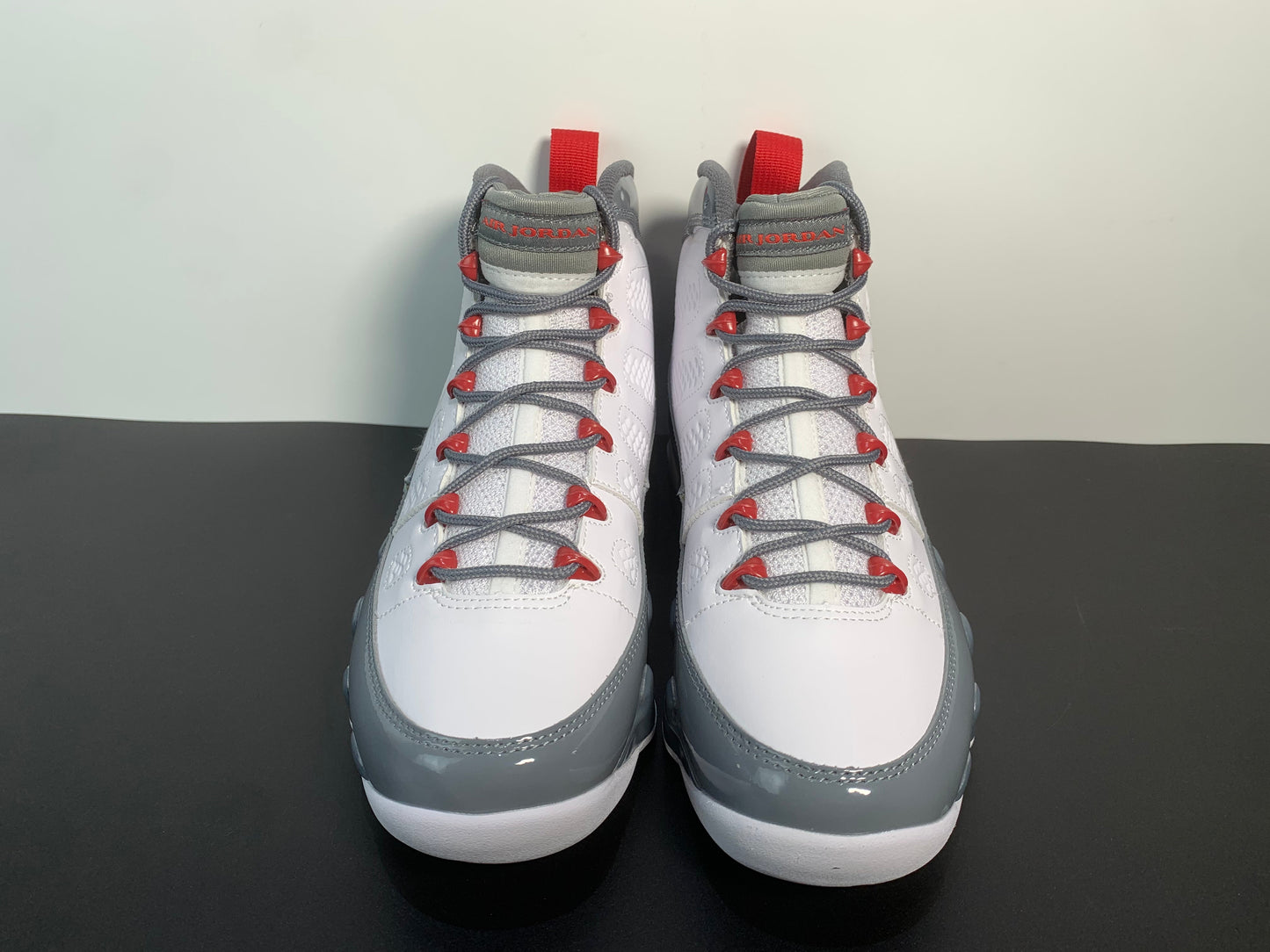 Air Jordan 9“Fire Red”