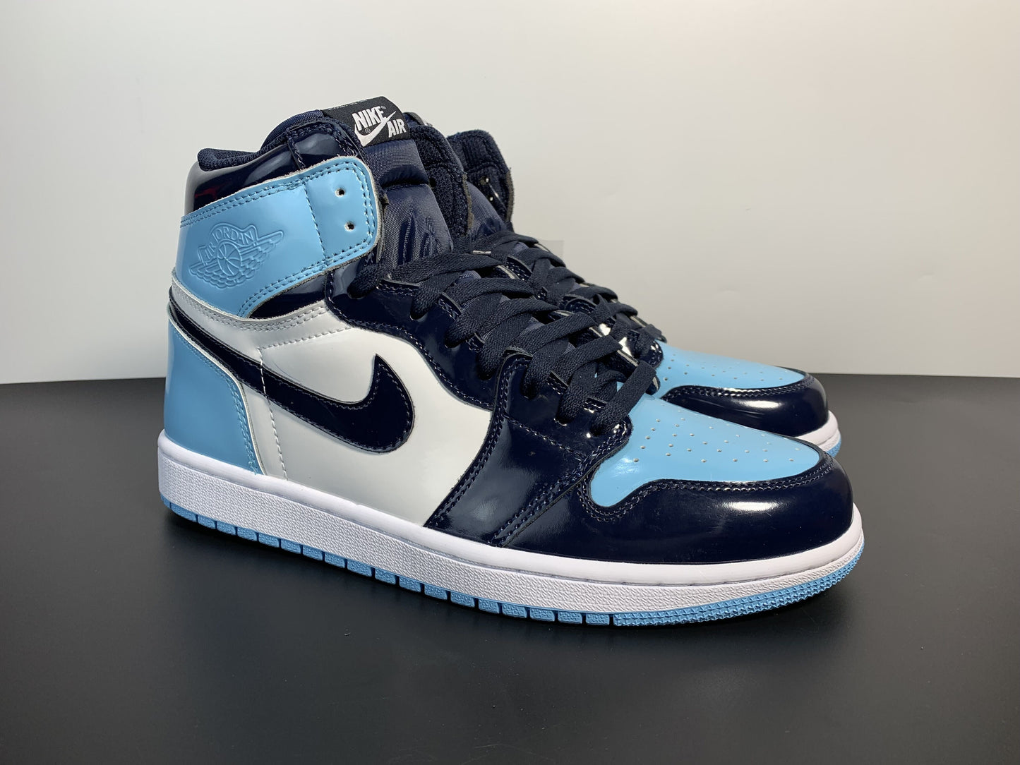 Air Jordan 1 High OG University Blue- CD0461 401