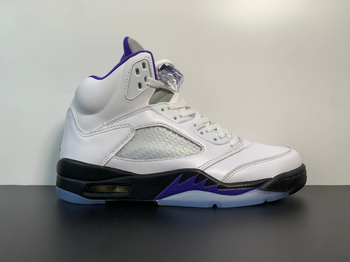 Air Jordan 5 Retro Concord DD0587-141