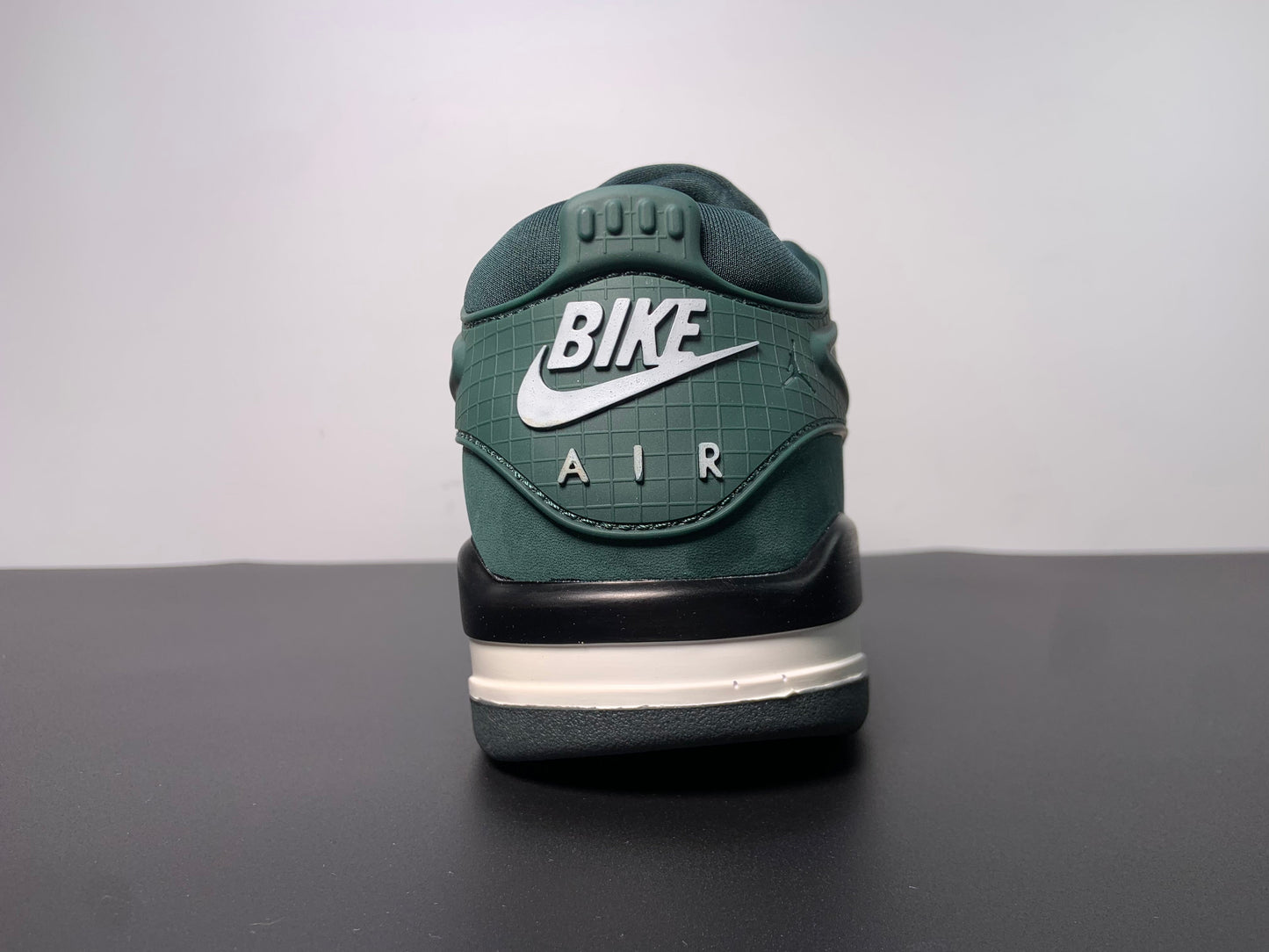 Nigel Sylvester x Air Jordan 4 RM SP 'Fence Green'