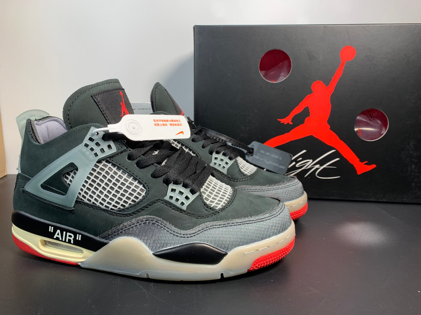 OFF-WHITE x Air Jordan 4 “Bred” CV9388-001