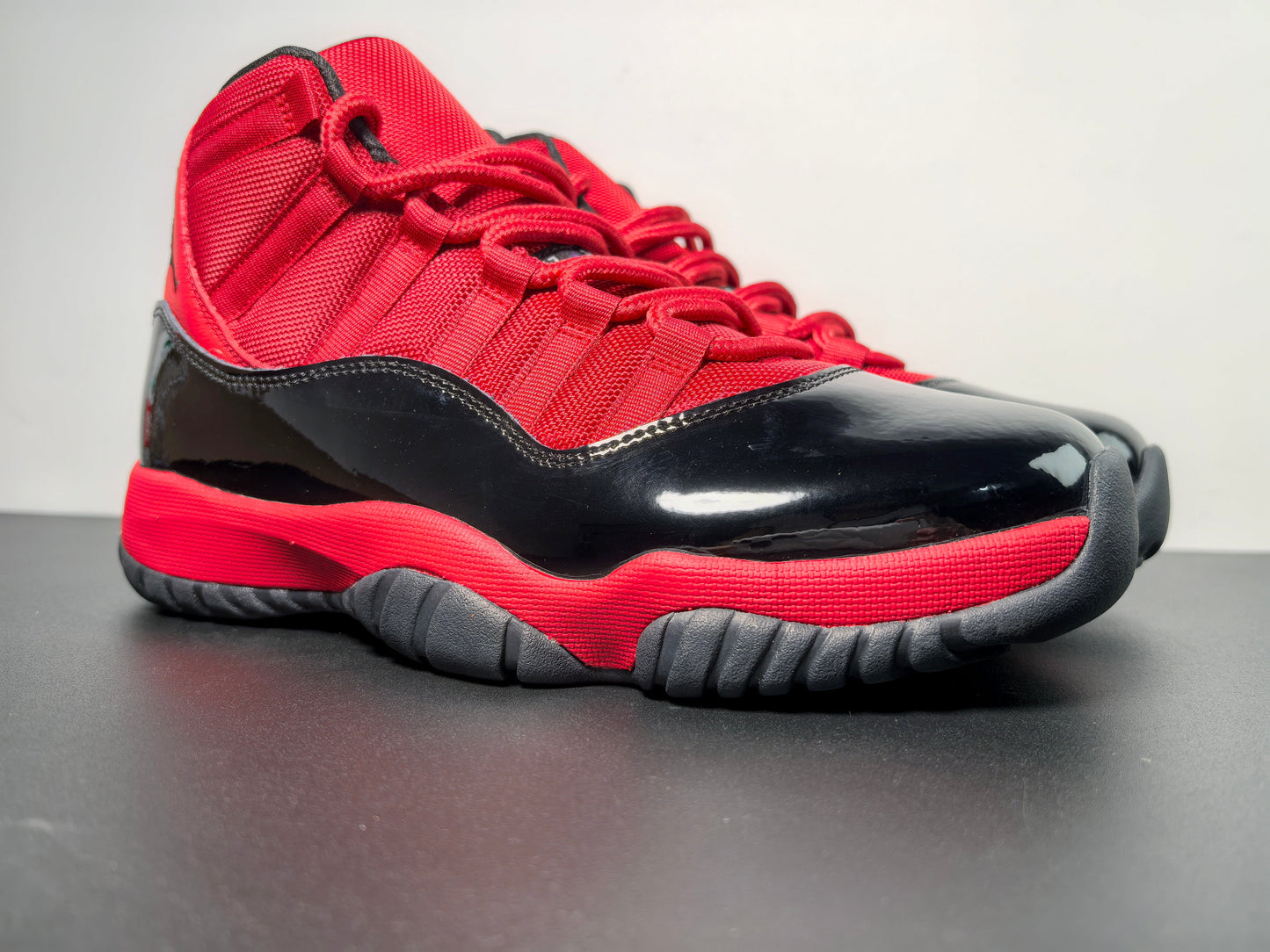 Air Jordan 11 Retro Black Red CT8012-600