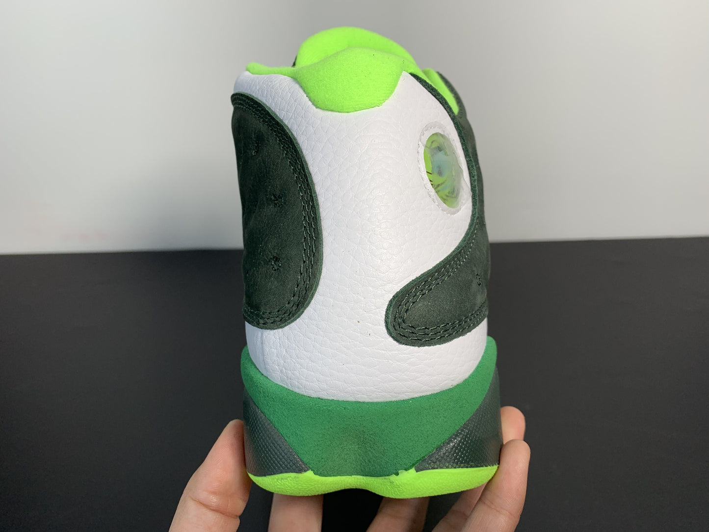 Air Jordan 13 Retro 'Oregon Ducks' PE