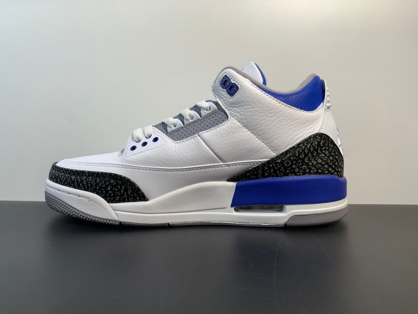 Air Jordan 3 Retro Racer Blue  White  CT8532-145