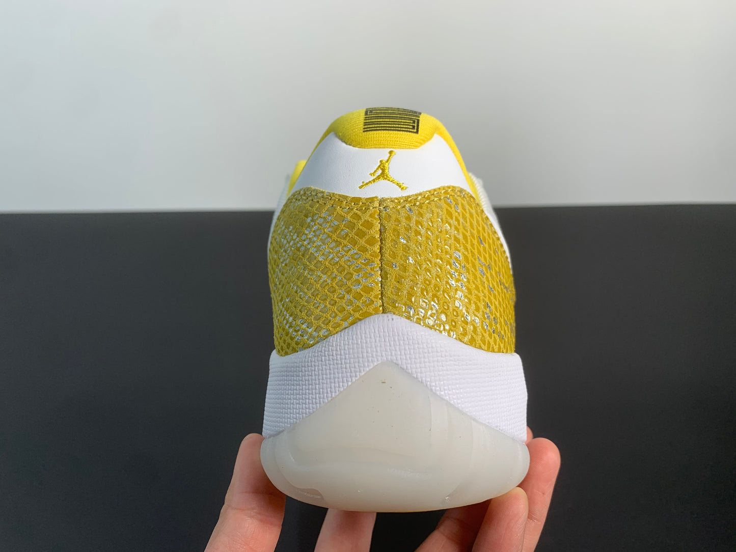 Air Jordan 11 Low WMNS Yellow Snakeskin AH7860-107