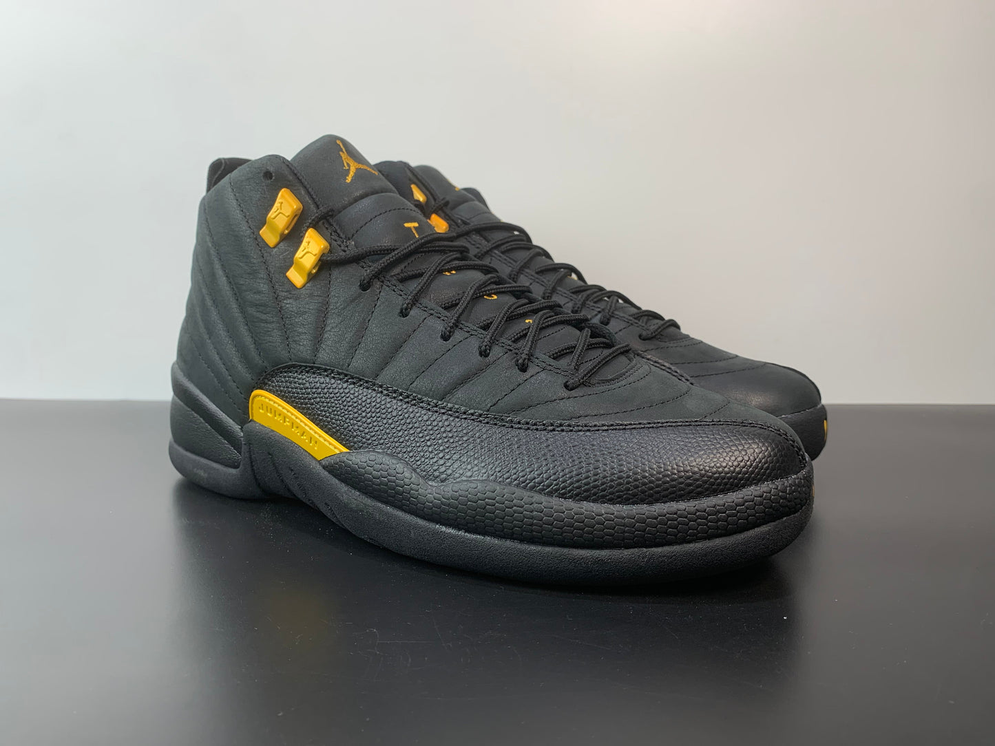 Air Jordan 12 Retro 'Black Taxi'