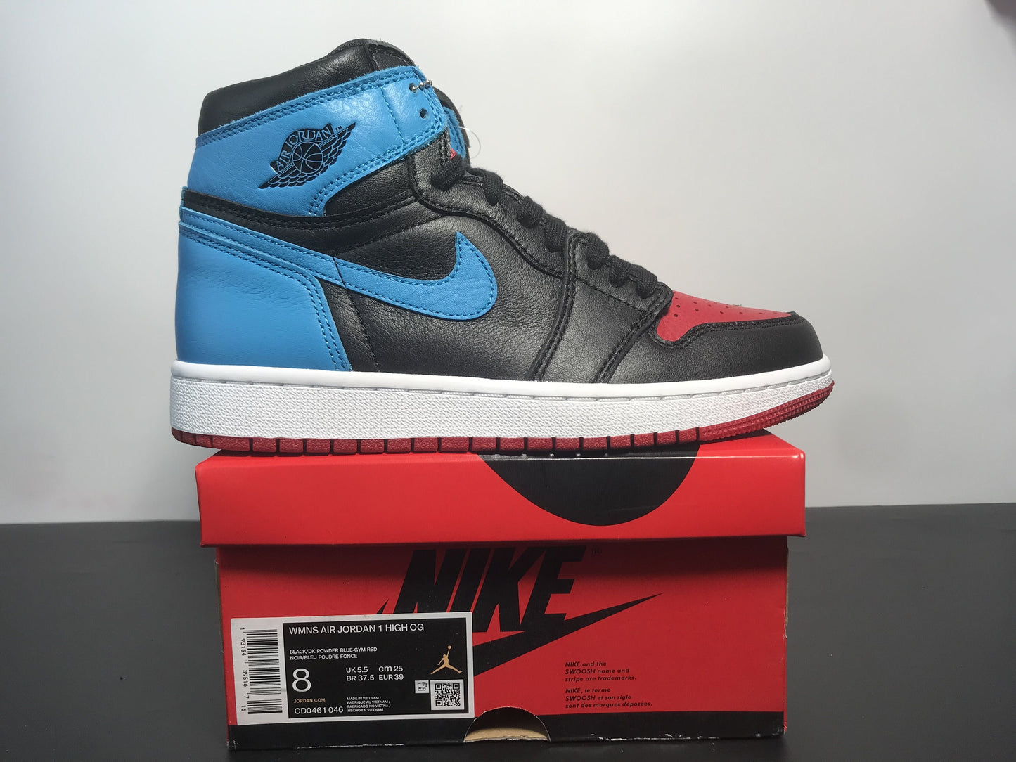 Air Jordan 1 WMNS UNC TO CHICAGO