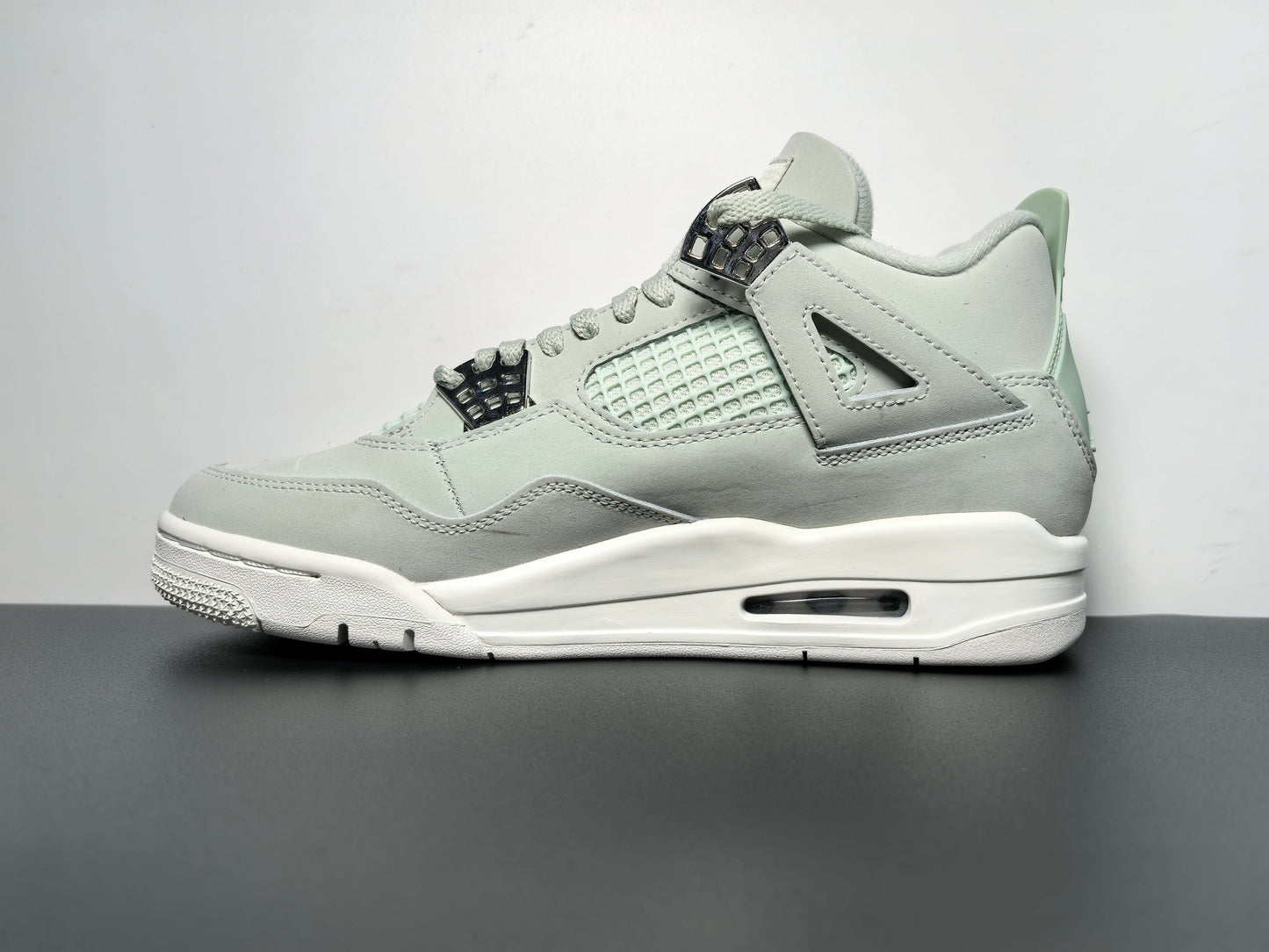 Wmns Air Jordan 4 Retro 'Seafoam Sail