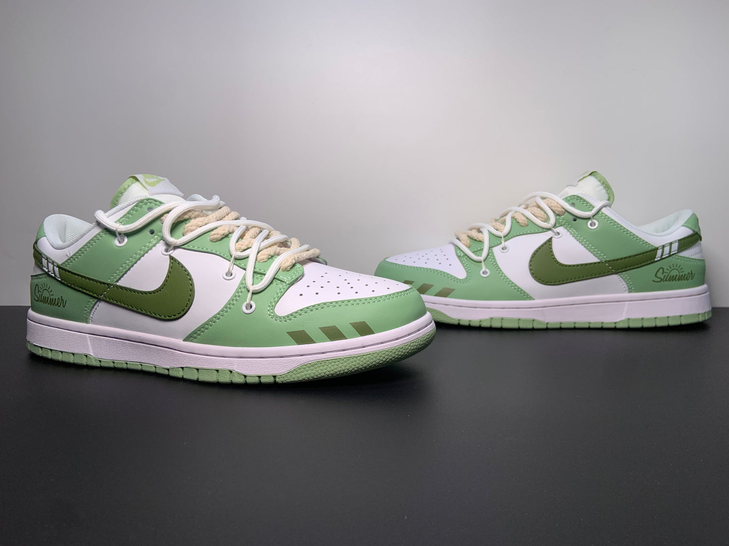 NIKE SB Dunk Low ”Honeydew”