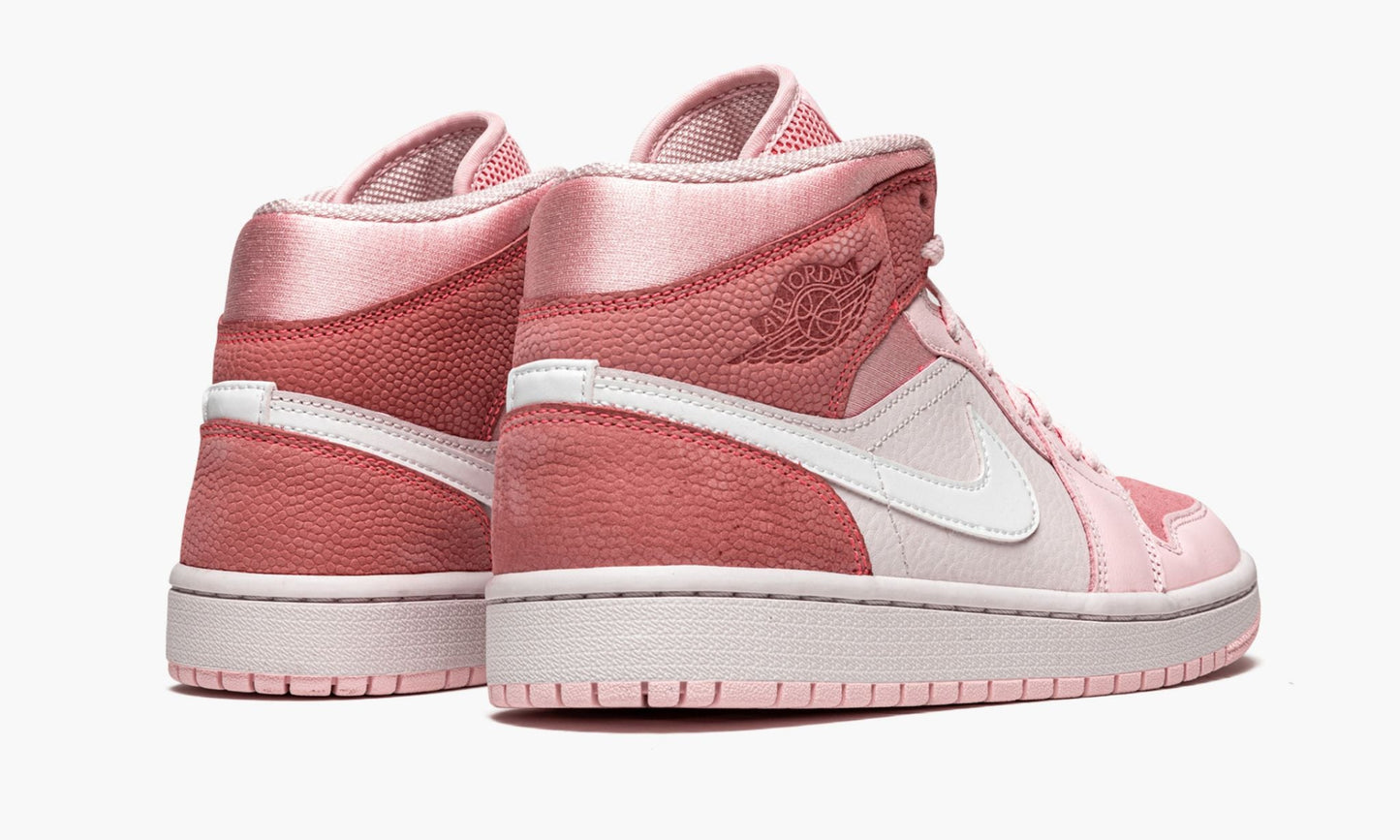 WMNS Air Jordan 1 Mid "Digital Pink"