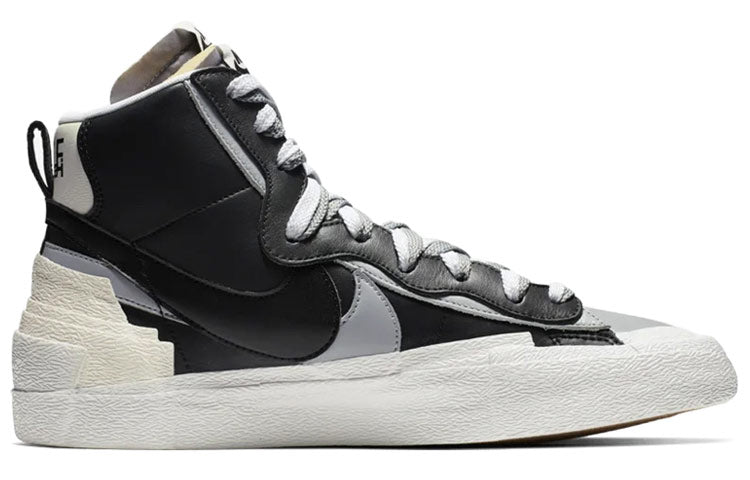 Nike Blazer Mid x Sacai Black Wolf Grey BV0072-002 sneakmarks