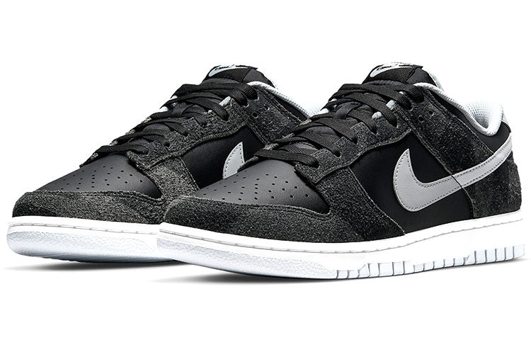 Nike Dunk Low Retro PRM Zebra DH7913-001 sneakmarks