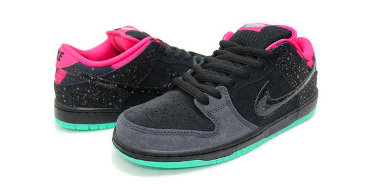 Nike Premier x Dunk Low Premium SB Skateboard AE QS 'Northern Lights' Anthracite/Black-Pink Force-Crystal Mint 724183-063 sneakmarks