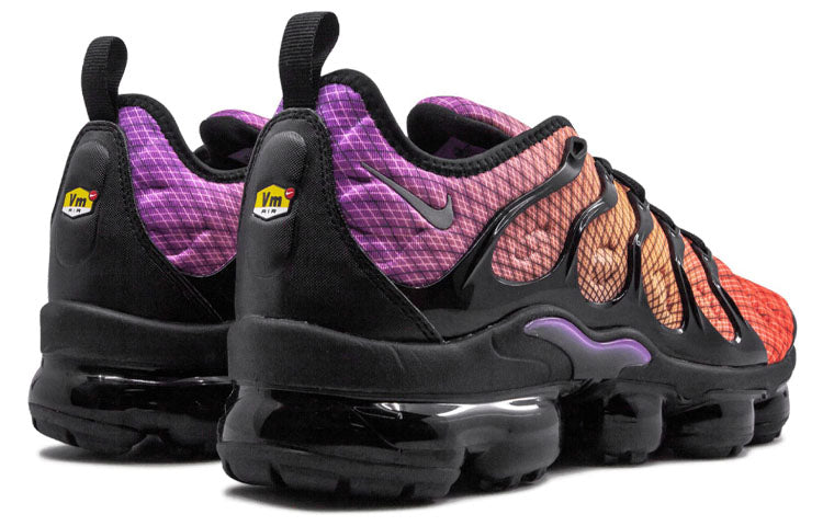 Nike Air VaporMax Plus 'Grid Sunset' Bright Crimson/Reflect Silver-Black 924453-604 KICKSOVER