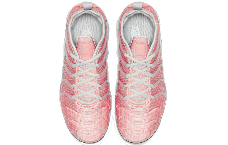 Nike Womens Air VaporMax Plus 'Bleached Coral' Bleached Coral/Metallic Platinum/Pure Platinum AO4550-603 KICKSOVER