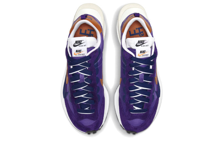 Nike VaporWaffle x Sacai Dark Iris DD1875-500 sneakmarks