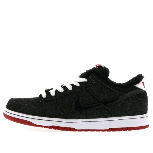 Nike Dunk Low Premium SB Skateboard 'Larry Perkins No Sound Box' Black/Black-Varsity Red 313170-009 sneakmarks