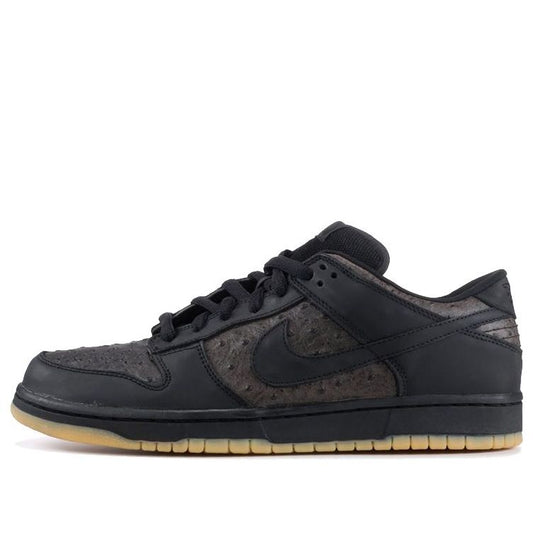 Nike Dunk Low Pro SB Skateboard 'Ostrich' Black/Black 304292-003 sneakmarks