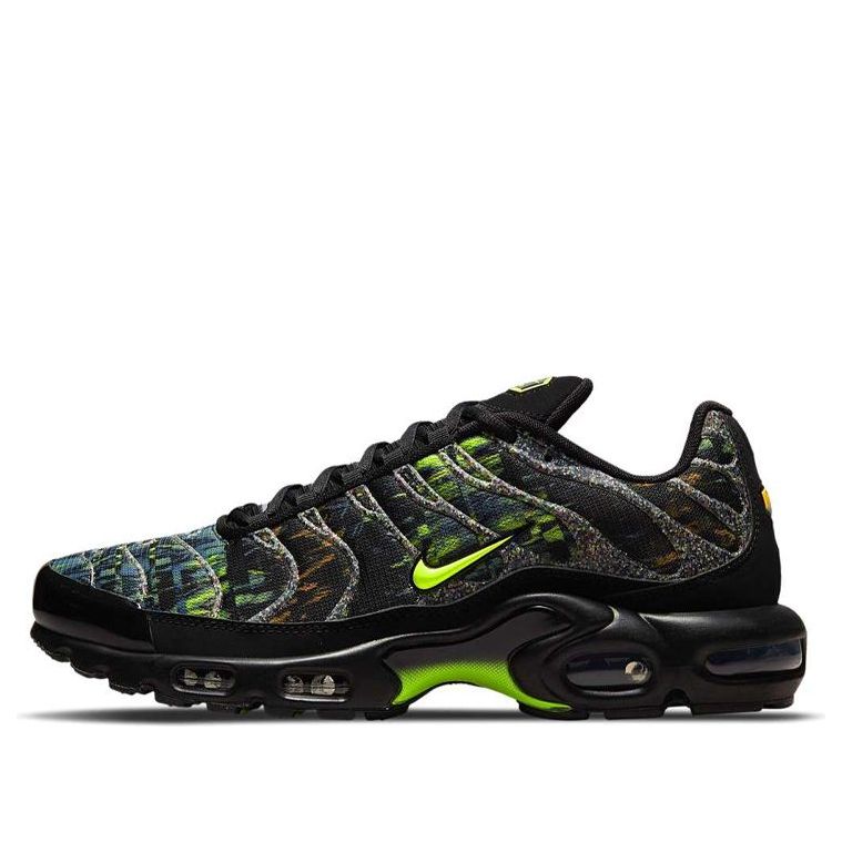 Nike Air Max Plus Black/Green DM9594-001 KICKSOVER