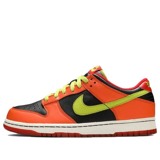 Nike Dunk Low (GS) 310569-032 sneakmarks